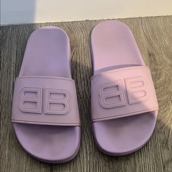 Balenciaga Lavender Slides - Picture 1 of 3